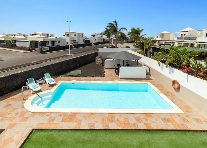 Vista Faro By Willa *